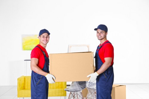 Flexible removal truck hire for residential and business moves