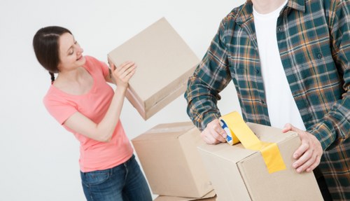 Reliable moving van support for Feltham customers and nearby areas